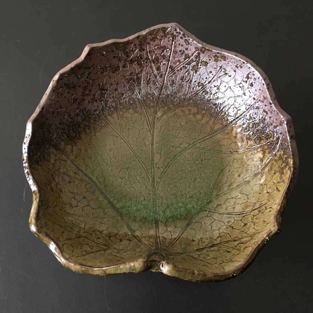 COPY - Leaf shape plate